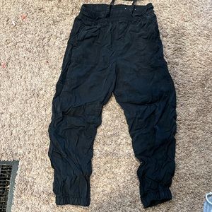 COPY - American Eagle Black Cargo Joggers, Women’s size Medium